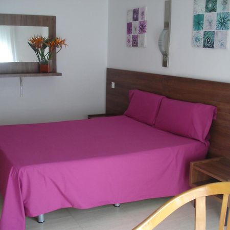 Hostal Margarita Pineda de Mar Værelse billede