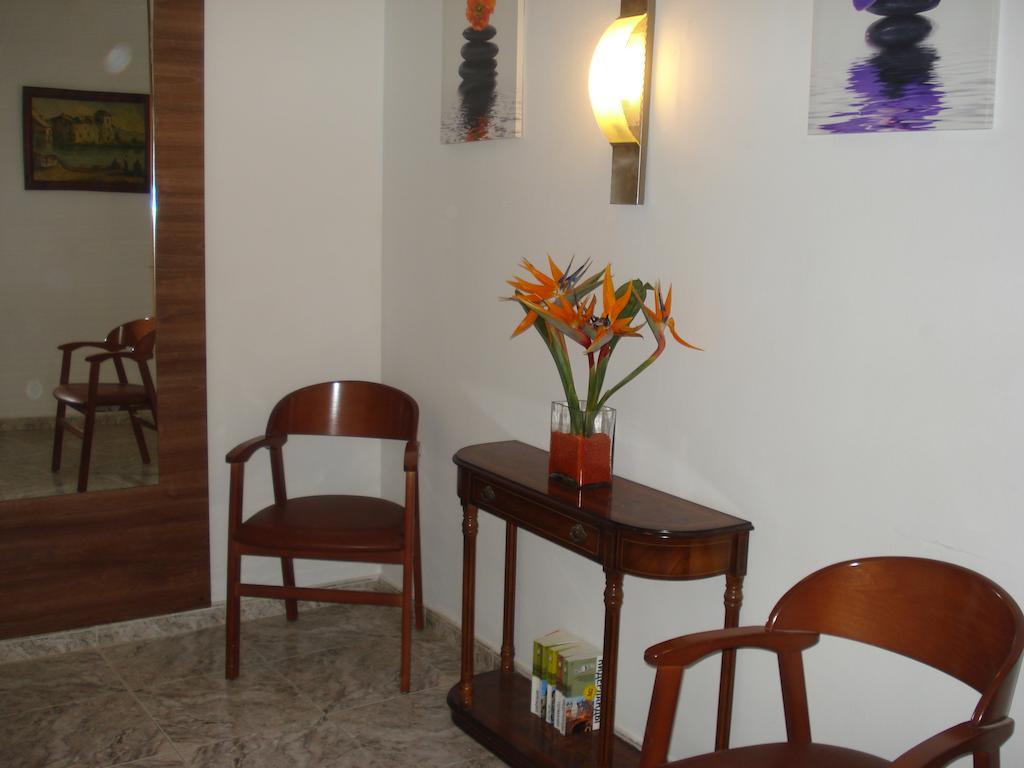 Hostal Margarita Pineda de Mar Eksteriør billede
